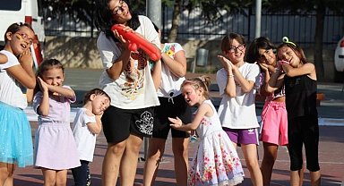 İzmit Akpınar'da çocuklar doyasıya eğlendi