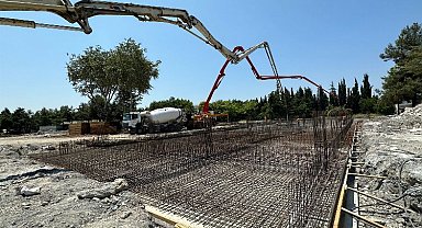 İzmit'in Yaşam Merkezinde iki bloğun temeli atıldı