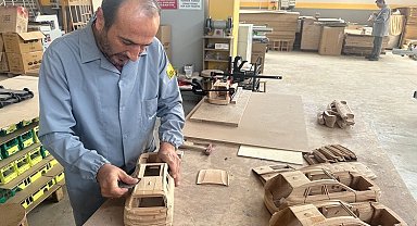 KOMEK Togg'un ahşap oyuncağını üretiyor