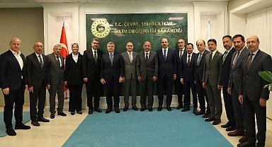 Konya'dan Bakan Özhaseki'ye nezaket