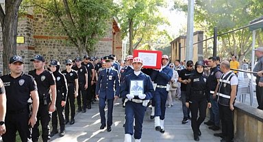 Şehit Eraslan'a hazin veda