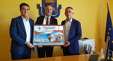 Bursa Osmangazi'den Kırcaali'de aşure buluşması