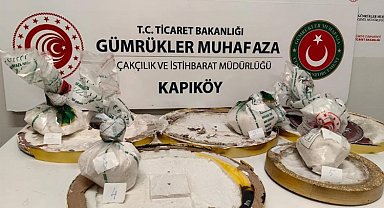 Duvar saatlerine uyuşturucu gizlediler!