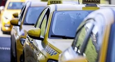 İstanbul'da zammı beğenmeyen taksicilerden tepkili karar... Taksiciler yüzde 100 zam istiyor