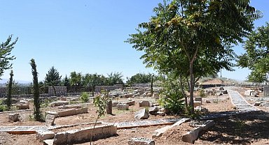 Kırk Kardeşler Şehitliği'nde restorasyon tamamlandı