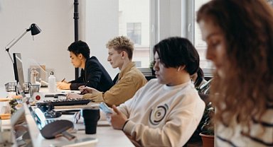 Yapay zeka iş saatlerini 3'te 1 azaltacak