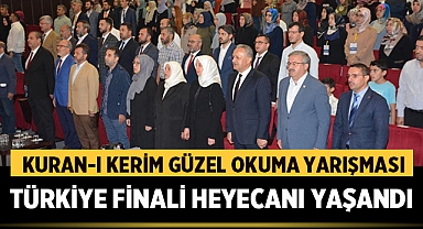 Afyonkarahisar'da Kız Öğrenciler Arası Kuran-ı Kerim Güzel Okuma Yarışması Türkiye Finali Heyecanı