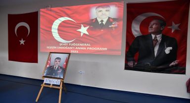 Isparta'da Şehit Sezgin Erdoğan Anadolu Lisesi'nde Anma Töreni Düzenlendi