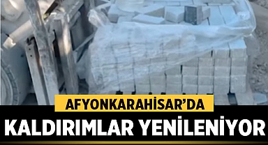 Kaldırım Yenileme Çalışmaları Afyonkarahisar’da Hız Kesmeden Sürüyor