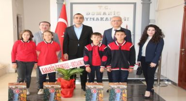 Karaköy İlkokul Ortaokulu öğrencileri Kaymakamı ziyaret etti.