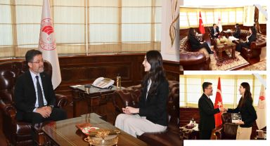 Tarım ve Orman Bakanı İbrahim Yumaklı, Genç Mucit Ayşe Pelin Dedeler'i tebrik etti.