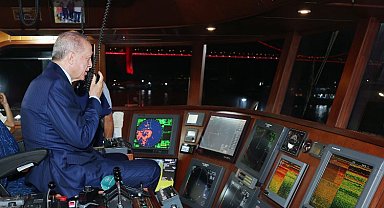 'Vira Bismillah' denilerek sezon açıldı... Deprem bölgesindeki balıkçılara müjde