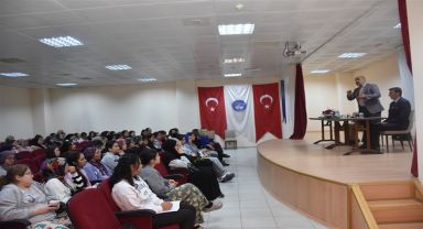 Afyonkarahisar Gençlik ve Spor İl Müdürü Gençlerle Bir Araya Geldi