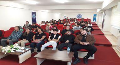 Afyonkarahisar'da Narko Gençlik konulu konferans düzenlendi