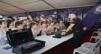 Antalya Dokumapark Bilim Festivali'nde İçişleri Bakanlığı Standı