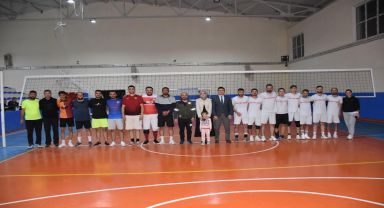 Dazkırı'da voleybol turnuvası heyecanı