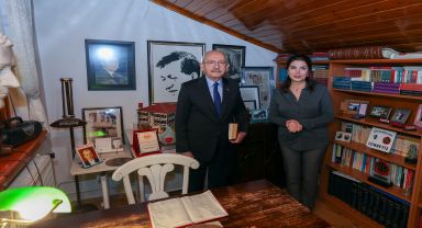 Kılıçdaroğlu, Nilüfer Kışlalı'yı ziyaret etti