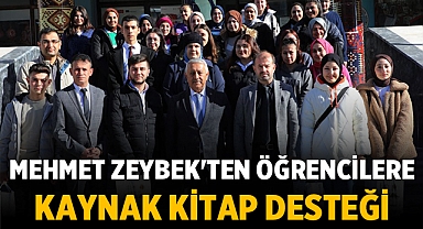 Afyonkarahisar Belediye Başkanı Mehmet Zeybek'ten Öğrencilere Kaynak Kitap Desteği 