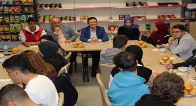 Afyonkarahisar'da Kredi ve Yurtlar ziyaret edilerek öğrencilerin talepleri dinlendi