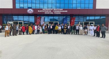 Afyonkarahisar'da uluslararası öğrenciler kültür buluşmalarında bir araya geldi.