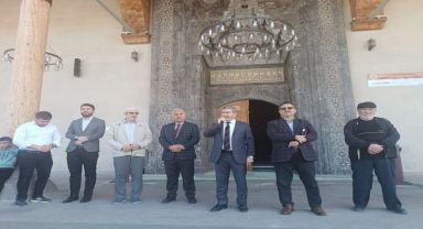 Afyonkarahisar İl Müftülüğü'nden Umrecilere Dualarla Uğurlama