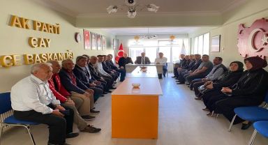 AK Parti Afyonkarahisar Milletvekili Hasan Arslan, Çay ilçesi için toplantı düzenledi