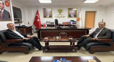 Hasan Arslan, AK Parti Afyonkarahisar İl Başkanı Hüseyin Ceylan Uluçay'ı ziyaret etti