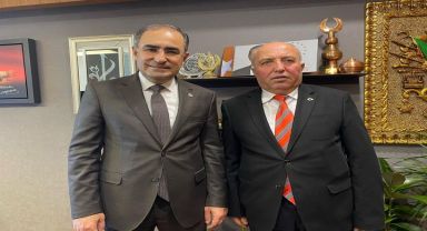 Hasan Arslan: Hacı Bektaş-ı Veli Kültür Dernekleri Federasyonu Genel Başkanı Meclis'te ağırlandı