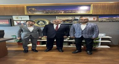 İbrahim Yurdunuseven, Eğitim Bir-Sen heyetini ağırladı