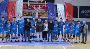 Afyonkarahisar'da Yurtlar Arası Erkekler Voleybol Turnuvası'nın Şampiyonu Belli Oldu!