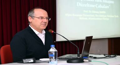 AKÜ Tarih Bölümü Konferansı: Atatürk'ün Avrupa'daki Türk İmajını Düzeltme Çabaları