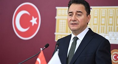 Ali Babacan'dan Asgari Ücret Açıklaması: "Kronik Enflasyon Dönemine Bilinçli Girdik"