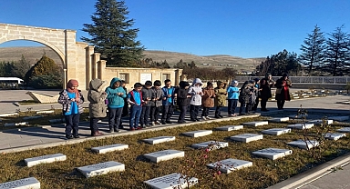 ÇEDES Projesi: Büyük Taarruz Şehitliği ve İstiklal Tanıtım Müzesi Ziyareti