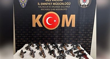 Rize'de Kaçak Tabanca Operasyonu: 21 Ruhsatsız Tabanca Ele Geçirildi
