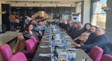 Afyonkarahisar Barosu, Dinar'daki Meslektaşlarıyla Yemekte Buluştu