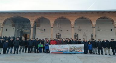 Afyonkarahisarlı Gençler Paşa Camii'nde Sabah Namazında Buluştu