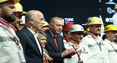 Cumhurbaşkanı Erdoğan: TİSK Ortak Paylaşım Forumu'nda İş ve Çalışma Dünyamızla Buluştuk