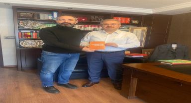 Afyonkarahisarlı Öğretmen 