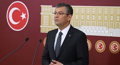 CHP Genel Başkanı Özel, Bilkent Çocuk Senfoni Orkestrası'nın konserine katıldı