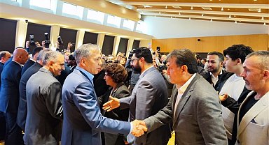 İçişleri Bakanı Yerlikaya, bayramın ilk günü Konya protokolüyle bayramlaştı