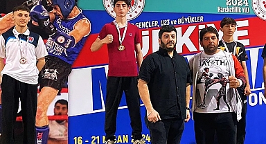 Onur Turan Muay Thai Türkiye Şampiyonu!