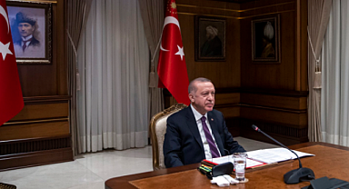 Cumhurbaşkanı Erdoğan, Necip Fazıl Kısakürek'i Vefatının 41. Yıl Dönümünde Andı