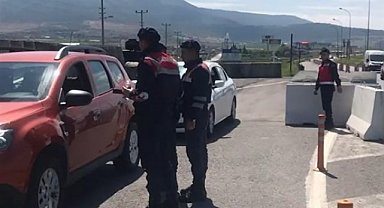 Trafikte Güvenlik Artıyor! 1 Milyondan Fazla Araç Denetlendi, Binlerce Sürücüye İşlem Yapıldı