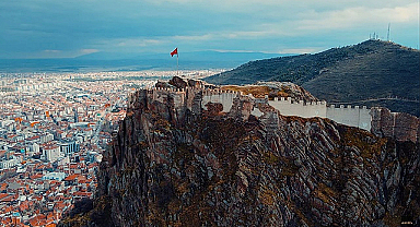 Yapay Zeka Afyonkarahisar'ın en güzel ilçesini seçti!