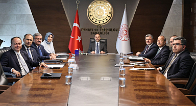 Bakan Kacır'dan Afyonkarahisar'a Büyük Destek!