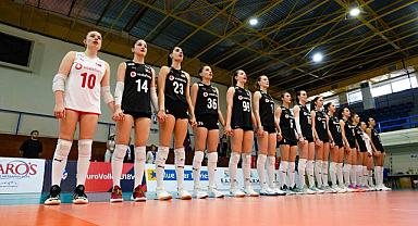 U18 Kadın Milliler, Polonya'ya Mağlup Oldu