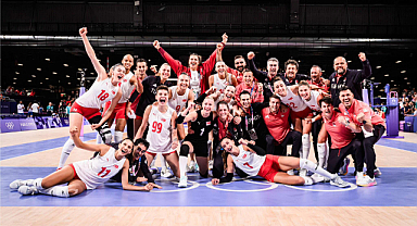 A Milli Kadın Voleybol Takımımız İtalya'ya kaybetti