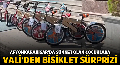 Afyonkarahisar'da Sünnet Olan Çocuklara Vali'den Bisiklet Sürprizi
