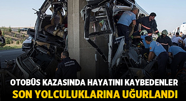 Ankara'daki Otobüs Kazasında Hayatını Kaybedenler Ağrı'da Son Yolculuklarına Uğurlandı