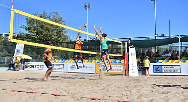 İstanbul Kalamış’ta Pro Beach Tour Heyecanı: Çeyrek Finalistler Belli Oldu!